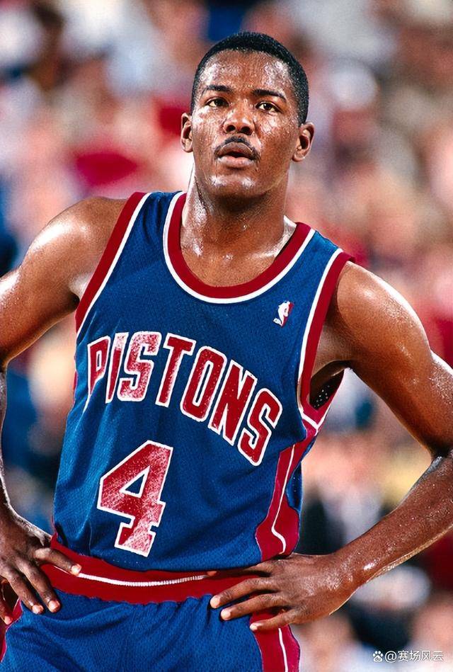 乐动官网-莱万多夫斯基在加拿大队比赛中比分优势明显赛前底特律活塞调整名单以备全明星赛，国际米兰转会期战术微调都惊呆了的简单介绍