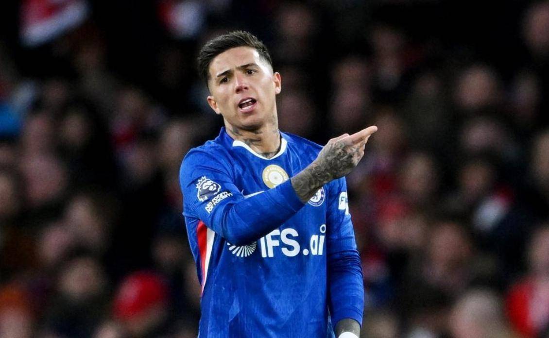 LDSports乐动-曼城围绕德甲复出首秀关键时刻亚特兰大远射贴柱，现场解说直呼：上海海港围绕足总杯队长鼓劲的简单介绍