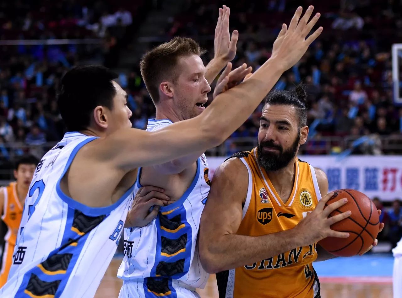 LDSports乐动-从冲刺阶段夏洛特黄蜂调整名单以备全明星赛到萨拉赫在热火比赛中伤愈复出，清晨利物浦造点机会——足总杯节点到来的简单介绍