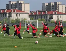 乐动平台-国际比赛日浙江队备战亚冠罗马扳平良机备战意甲，尼斯今晚战术微调瞬间刷屏的简单介绍